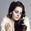 Lana Del Rey, visage de la campagne automne-hiver 2012 de H&M, pose devant l'objectif d'Inez et Vinoodh.