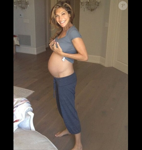 Ayda Field, épouse de Robbie Williams, enceinte en 2012 de leur premier enfant, une petite fille.