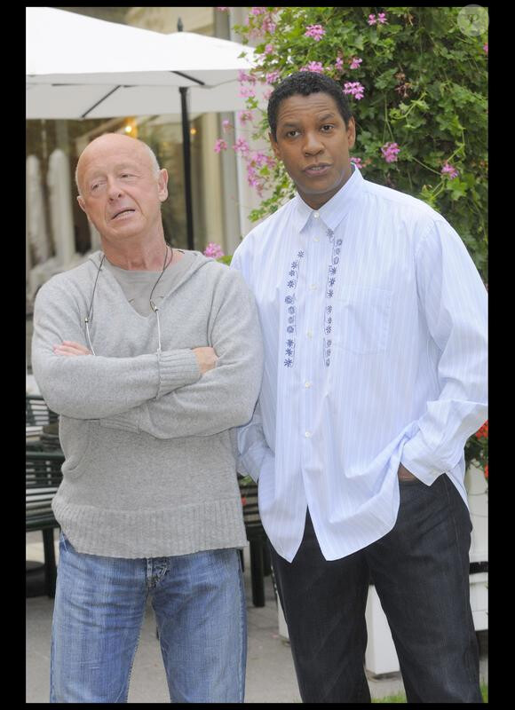 Le réalisateur Tony Scott et Denzel Washington le 20 juillet 2009 à Paris