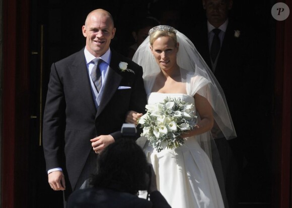 Zara Phillips et Mike Tindall lors de leur mariage le 30 juillet 2011 à Edimbourg.