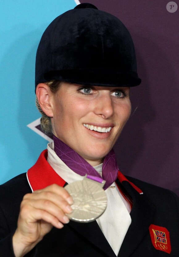 Zara Phillips médaillée d'argent du concours complet par équipes aux JO de Londres le 31 juillet 2012