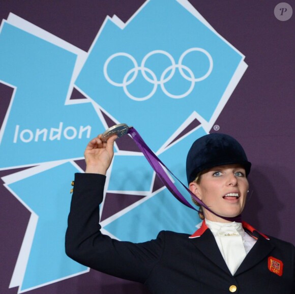 Zara Phillips médaillée d'argent du concours complet par équipes aux JO de Londres le 31 juillet 2012
