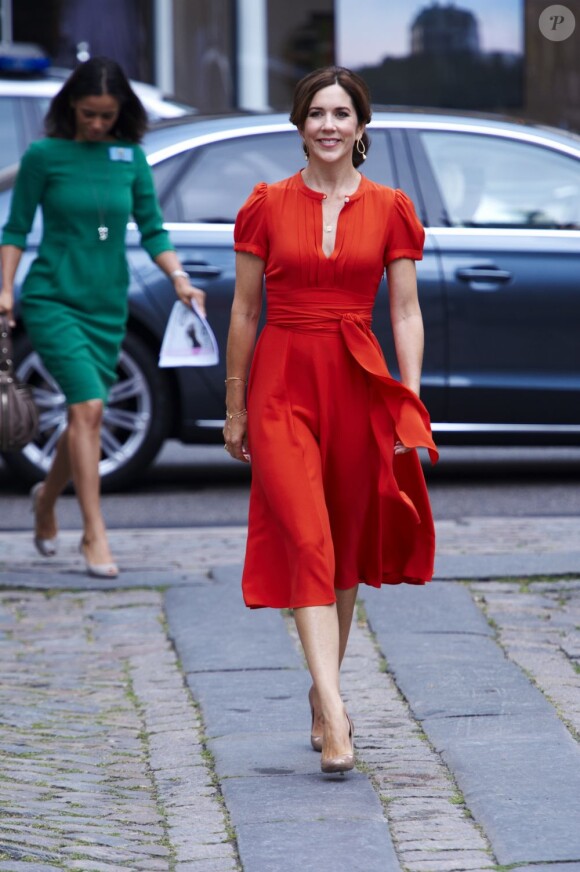 La princesse Mary de Danemark au Musée du Design danois de Copenhague le 24 août 2012 pour la remise des Prix Saint Loye.