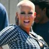 Hilare, Amber Rose sur le tournage de School Dance à Norwalk, le 18 juin 2012