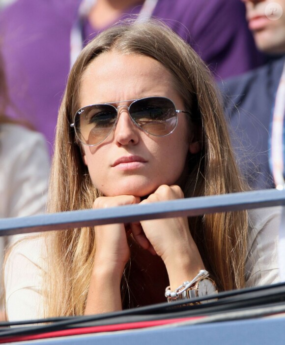 Kim Sears, spectatrice anxieuse lors du premier match de son homme Andy Murray lors de l'US Open au Billie Jean National Tennis Center à Flushing Meadows près de New York le 27 août 2012