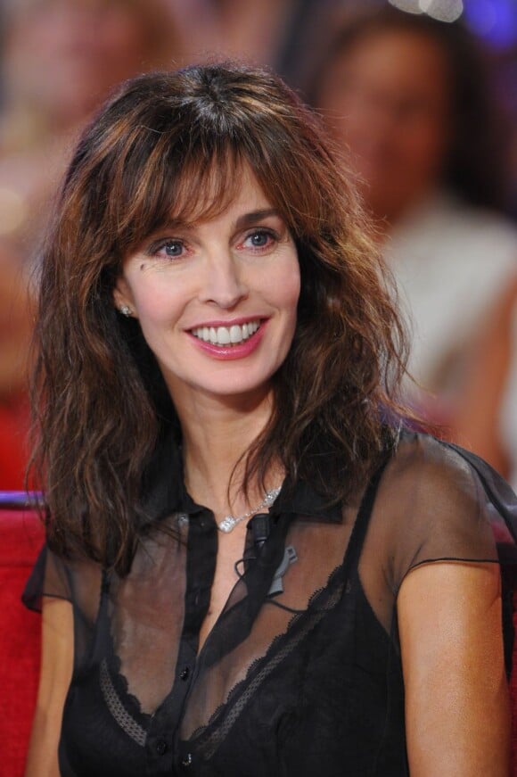 Anne Parillaud lors de l'enregistrement de l'émission Vivement dimanche sur France 2 diffusé le 2 septembre 2012
