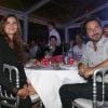 Edouard Baer et sa compagne à l'occasion d'une soirée caritative pour l'association Les Puits du Désert, au domaine de Bertaud-Belieu, au coeur de presqu'île de Saint-Tropez, le 30 août 2012.