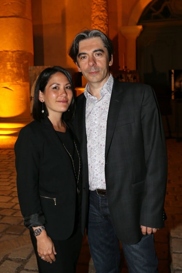 Dominique Fillon (frère de François Fillon) et son épouse à l'occasion d'une soirée caritative pour l'association Les Puits du Désert, au domaine de Bertaud-Belieu, au coeur de presqu'île de Saint-Tropez, le 30 août 2012.