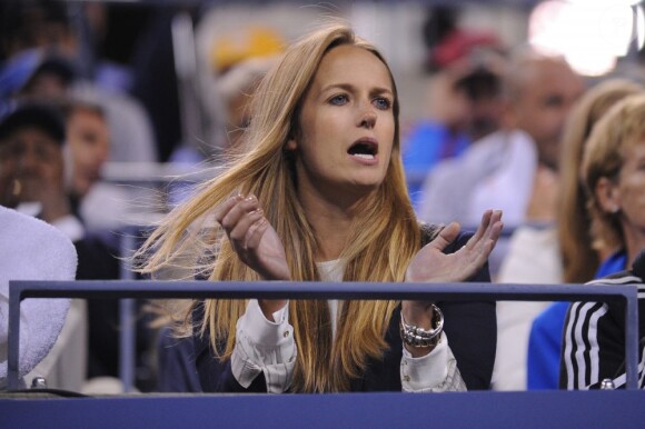 Kim Sears heureuse après la victoire de son homme Andy Murray en finale de l'US Open sur Novak Djokovic le 10 septembre 2012 à New York