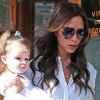 Victoria Beckham et sa fille Harper quittent le restaurant Pastis. New York, le 11 septembre 2012.