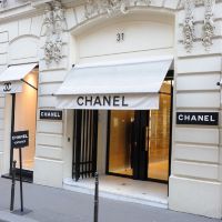 Chanel perd contre World Tricot : La maison condamnée pour contrefaçon