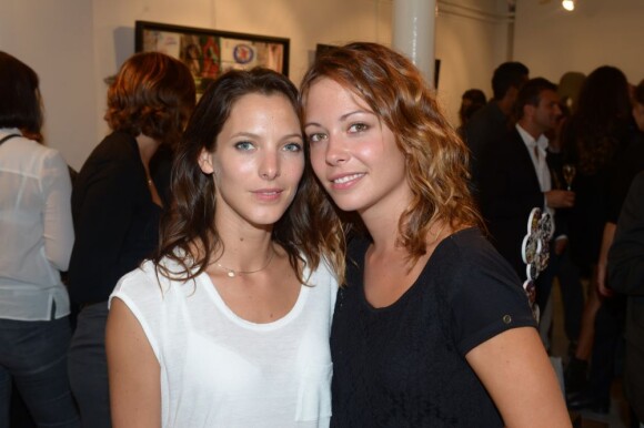 Elodie Varlet et Dounia Coesens de Plus Belle La Vie à la soirée organisée par Nicolas Feuillatte. Septembre 2012