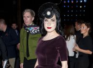 Dita Von Teese : Rétro à souhait pour illuminer Londres et la mode
