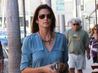 Cindy Crawford : Stylée pour une promenade de santé