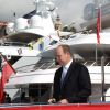 Le prince Albert II de Monaco à un salon du yacht en principauté le 19 septembre 2012