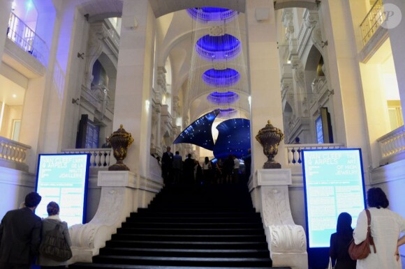 Image de l'exposition Van Cleef & Arpels au Musée des Arts décoratifs de Paris, lors du vernissage le 18 septembre 2012