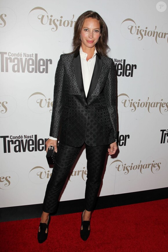 Christy Turlington Burns, habillée d'un ensemble Stella McCartney, assiste à la soirée The Visionaries du magazine Traveler au Alice Tully Hall. New York, le 18 septembre 2012.