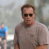 Arnold Schwarzenegger et sa fille Christina s'offrent une virée en vélo à Santa Monica le 22 septembre 2012