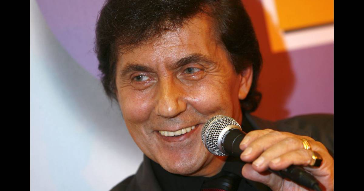Frank Michael Et Sa Nouvelle Compagne Frank Michael : Mandat contre l'arnaqueuse partie avec l'argent des