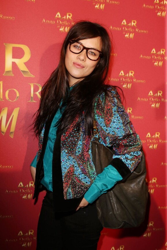 Mylène Jampanoi arrive à la soirée "H&M Anna Dello Russo" au Paradis Latin à Paris, le 27 septembre 2012. ris
