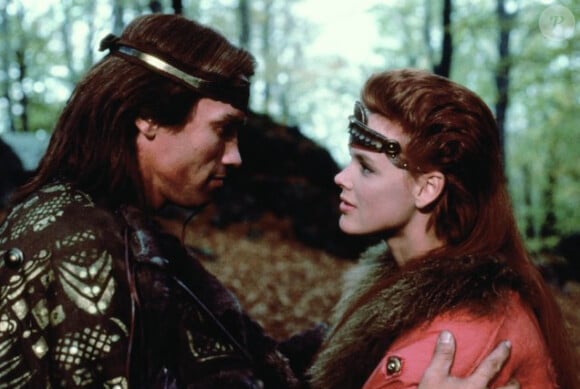 Arnold Schwarzenegger et Brigitte Nielsen dans Kalidor (1985).