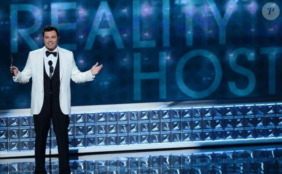 Seth MacFarlane sur la scène des Emmy Awards en septembre 2012.
