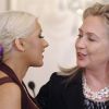Christina Aguilera et Hillary Clinton à Washington, le mercredi 3 octobre 2012.