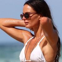 Gabrielle Anwar (Burn Notice) : A 42 ans, un corps de rêve en bikini à Miami