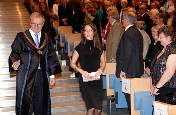 La princesse Marie de Danemark à l'Université Syddansk (SDU) d'Odense le 5 octobre 2012 pour la célébration annuelle de rentrée.