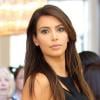 La ravissante Kim Kardashian à l'entrée de l'Eden Roc Renaissance, hôtel où elle réside avec ses soeurs Khloé et Kourtney. Miami, le 11 octobre 2012.