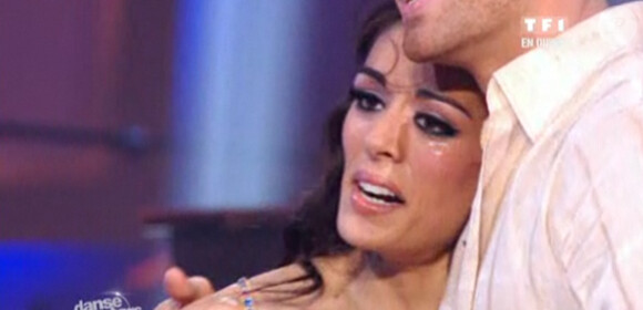 Sofia Essaïdi craque et pleure de joie dans Danse avec les stars, saison 1