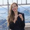 Petra Nemcova visite l'Empire State Building pour l'association Only Make Believe. New York, le 16 octobre 2012.