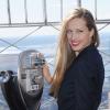 Petra Nemcova visite l'Empire State Building pour l'association Only Make Believe. New York, le 16 octobre 2012.