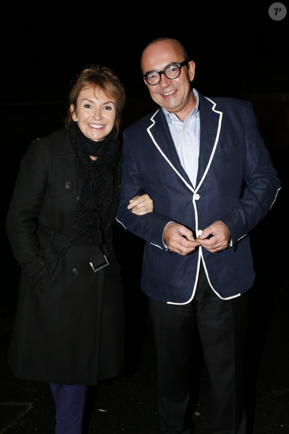 Karl Zéro et son épouse Daisy d'Errata au Bal Jaune, organisé par la Fondation d'Entreprise Ricard à l'occasion de la FIAC, à Paris, le 19 octobre 2012.