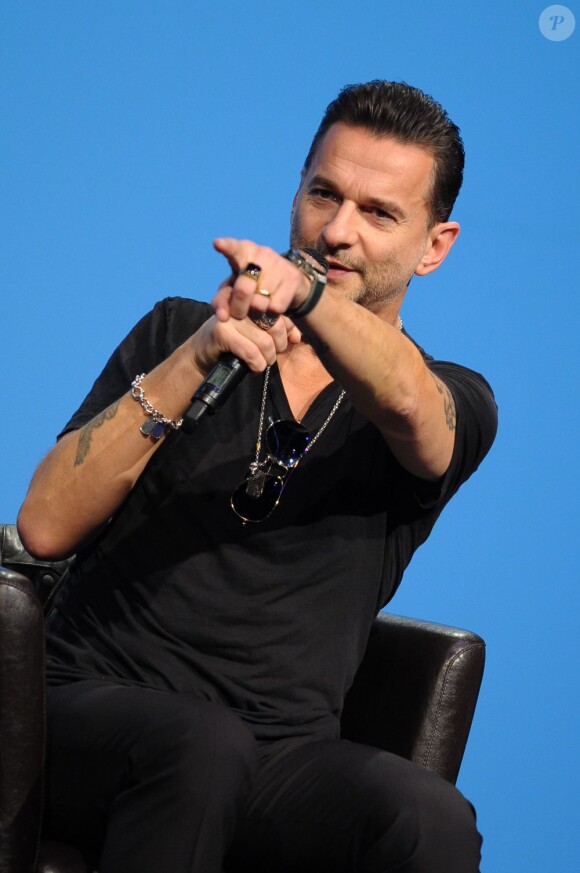 Dave Gahan de Depeche Mode en conférence de presse à Paris, le 23 octobre 2012.