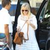 Reese Witherspoon fait du shopping à Los Angeles, le 23 octobre 2012