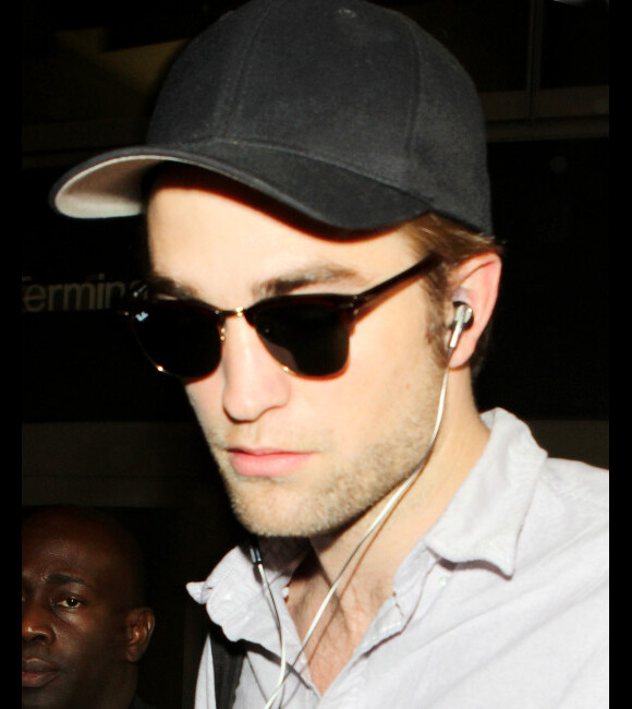 Robert Pattinson à Los Angeles, le 25 octobre 2012