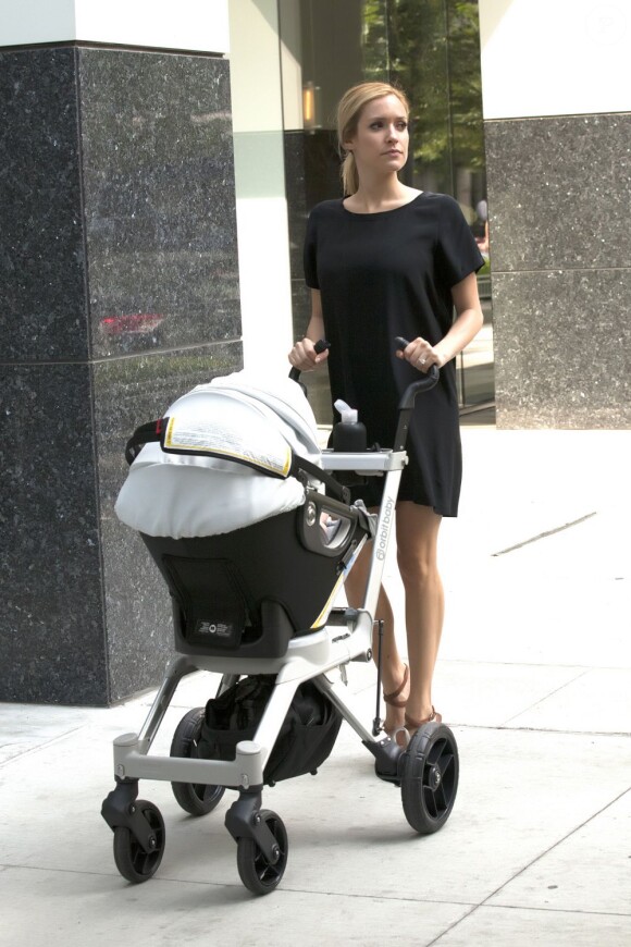 Kristin Cavallari et son bébé Camden Cutler, le 11 septembre 2012, un mois après sa naissance.