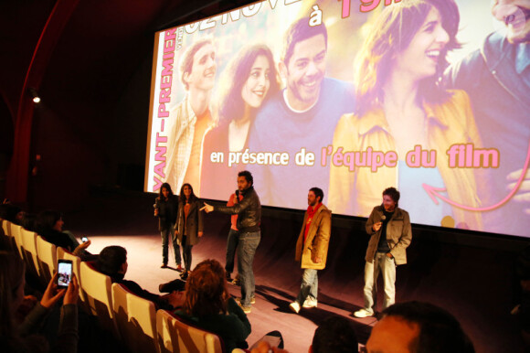 EXCLU - Leïla Bekhti, Géraldine Nakache, Manu Payet, Hervé Mimran, Nader Boussandel et Baptiste Lecaplain lors de l'avant-première du film Nous York à Versailles au cinéma Le Cyrano le vendredi 2 novembre 2012
