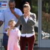 Jennifer Garner est allée voter avec sa fille Violet après être allée la chercher à l'école, mardi 6 novembre à Los Angeles