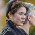  La princesse Mary de Danemark était accablée par le chagrin aux obsèques, le 8 novembre 2012 à l'église Vinderod de Frederiksvaerk, de sa femme de chambre et amie intime Tina Jörgensen, décédée brutalement à 53 ans, lundi 5 novembre. 