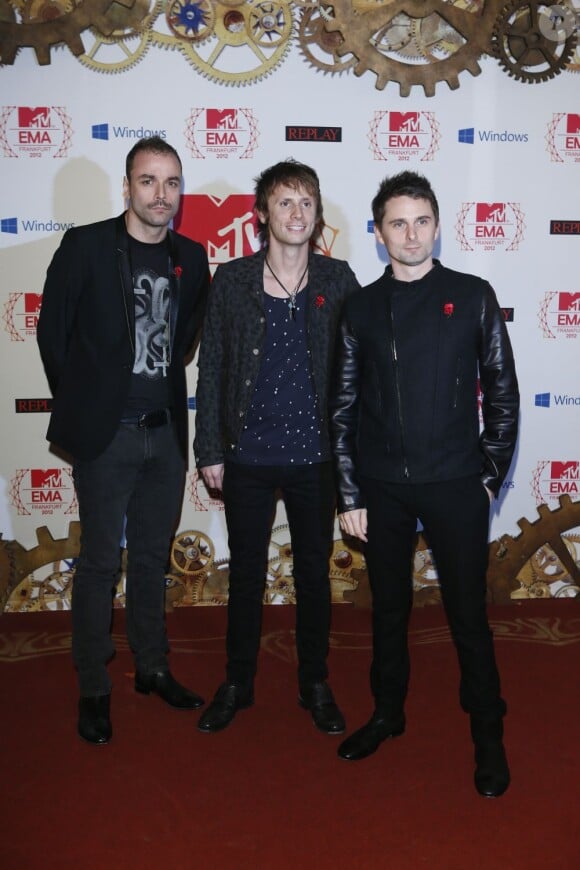 Muse lors des MTV EMA's 2012 Europe Music Awards à la Festhalle de Francfort en Allemagne le 11 Novembre 2012