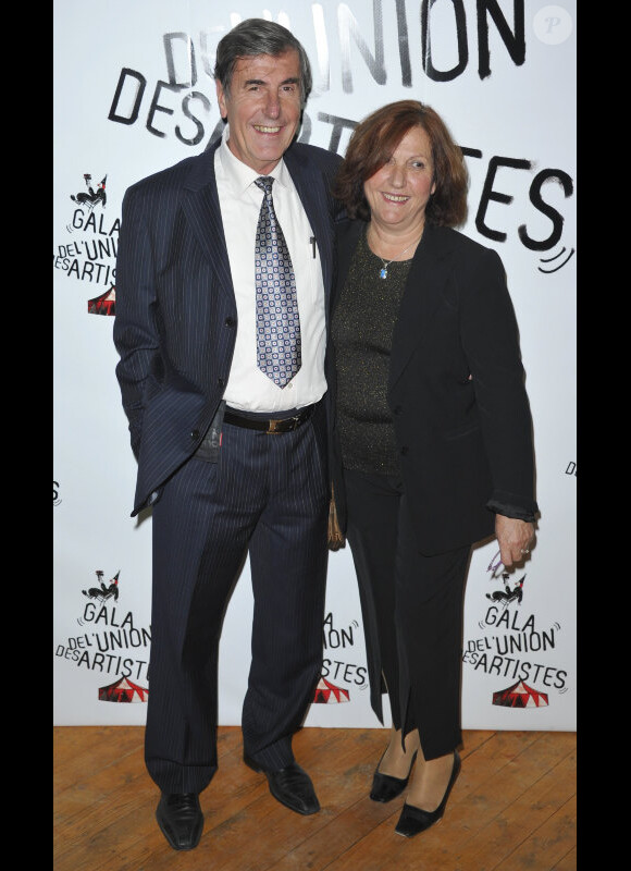 Bernard Menez et son épouse lors du 51e Gala de l'Union des artistes au cirque Alexis Gruss à Paris le 12 novembre 2012.