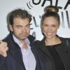Clovis Cornillac et Lilou Fogli : rayonnants et amoureux lors du 51e Gala de l'Union des artistes au cirque Alexis Gruss à Paris le 12 novembre 2012.