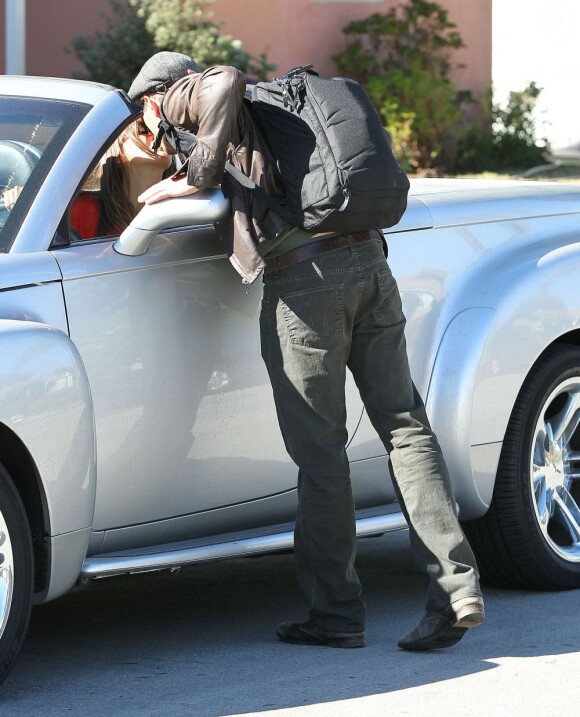 Kellan Lutz et sa jolie petite amie Sharni Vinson à Santa Monica le 13 novembre 2012.