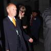 Taylor Swift arrive à l'aéroport de Los Angeles, le 12 novembre 2012.