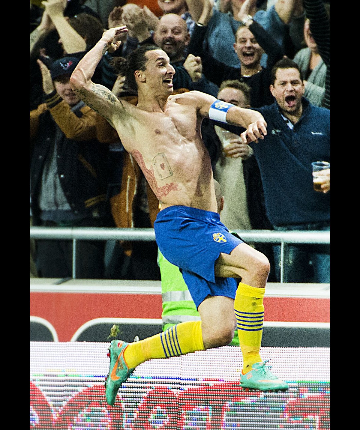 Photo Zlatan Ibrahimovic Lors Du Match Face à Langleterre à Solna Le