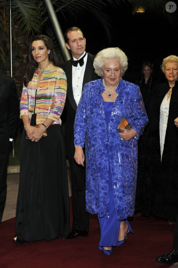 L'infante Pilar de Bourbon était l'invitée d'honneur de la soirée de gala au profit de l'Association monégasque contre l'autisme MONAA, dont la princesse Charlene est la présidente d'honneur, au Sporting d'été de Monte-Carlo, le 15 novembre 2012.