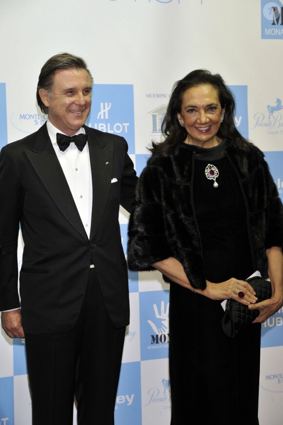 Alberto Repossi et sa femme Gio à la soirée de gala au profit de l'Association monégasque contre l'autisme MONAA, dont la princesse Charlene est la présidente d'honneur, au Sporting d'été de Monte-Carlo, le 15 novembre 2012.
