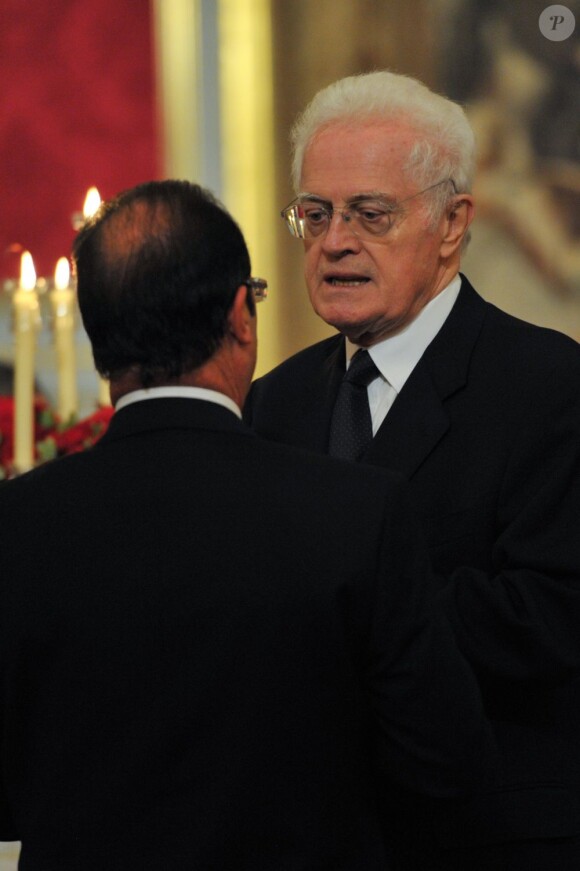 Lionel Jospin et François Hollande au dîner organisé en l'honneur du président italien Giorgio Napolitano. A l'Élysée, le 21 novembre 2012.